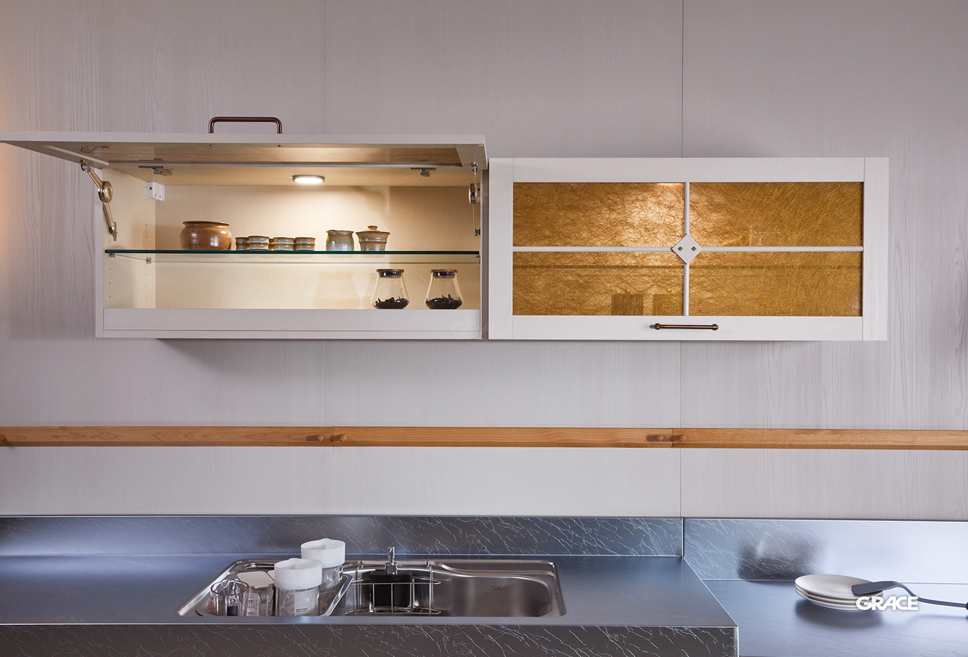 GRACE_kitchen_h3_06-3_9082